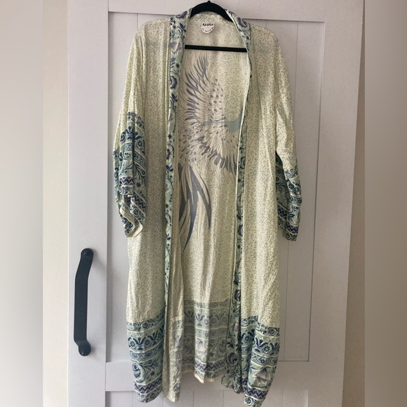 ARULA Tops - NWOT peacock kimono